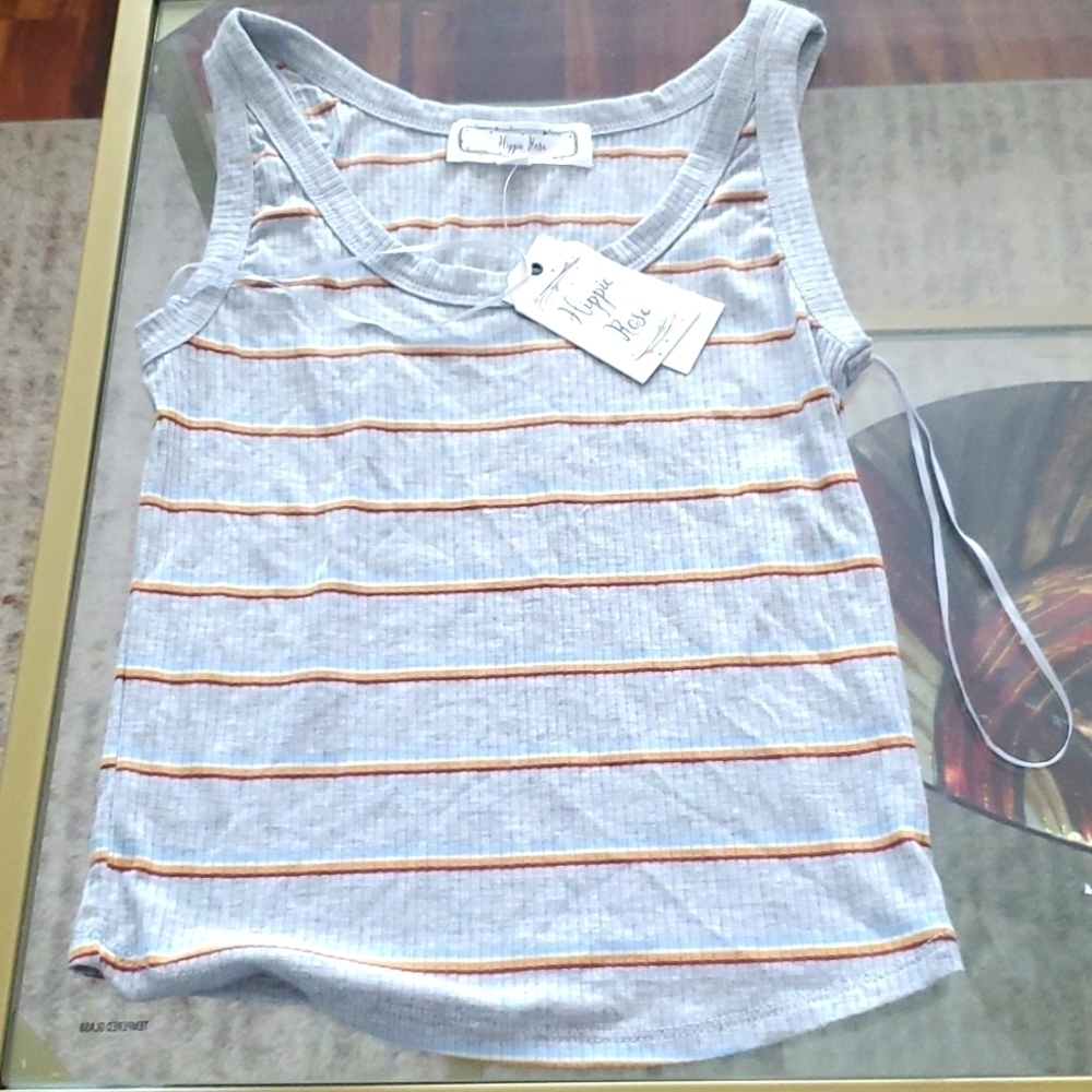Hippie Rose Tank top small nwt perfect for back to school